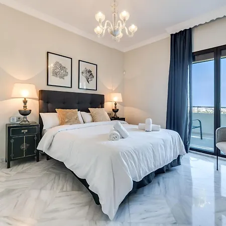 Apartment Spacious 6 Bdrm - Golf Lover's Paradise *