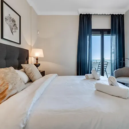 Spacious 6 Bdrm - Golf Lover's Paradise 马尔韦利亚